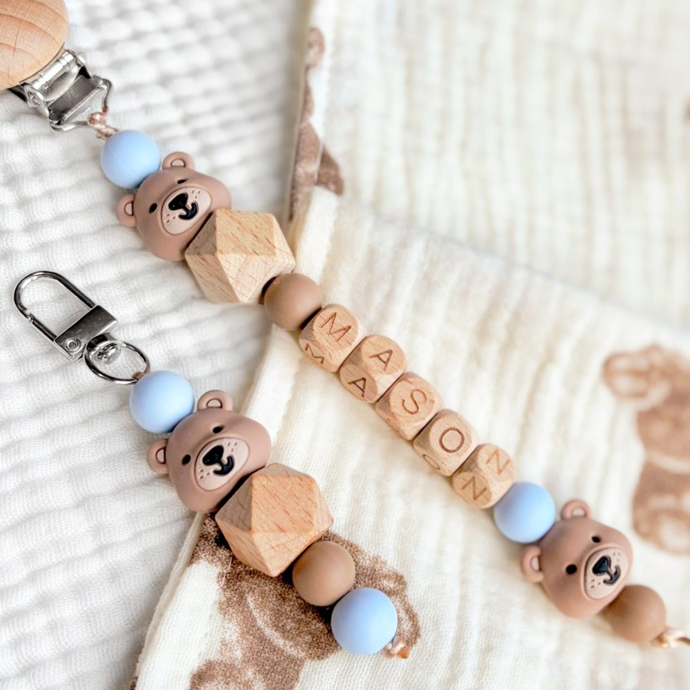 speenkoord met naam gepersonaliseerd met beer, kraamcadeau voor baby, cadeau idee newborn